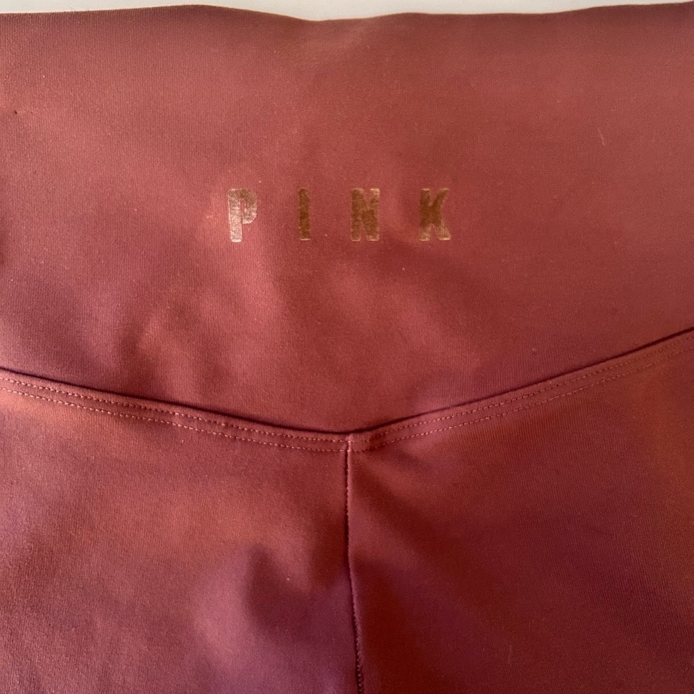 VICTORIA’S SECRET PINK ULTIMATE Women Leggings, Corail Colour, Size Medium - Picture 2 of 4